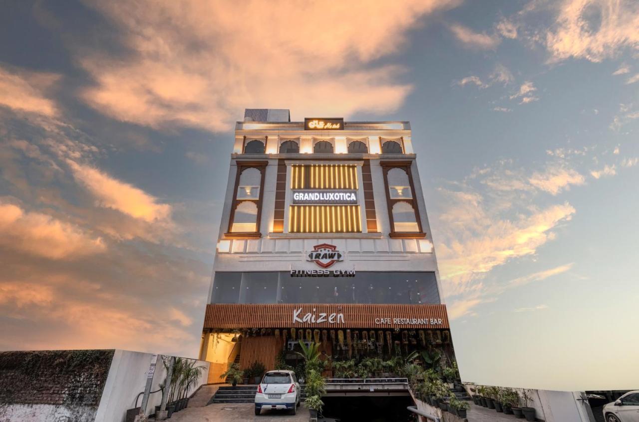 Grand Luxotica By Dls Hotels Dehradun Eksteriør bilde