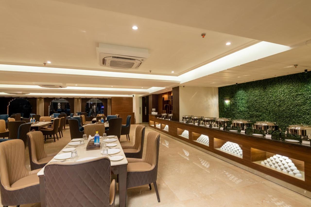 Grand Luxotica By Dls Hotels Dehradun Eksteriør bilde