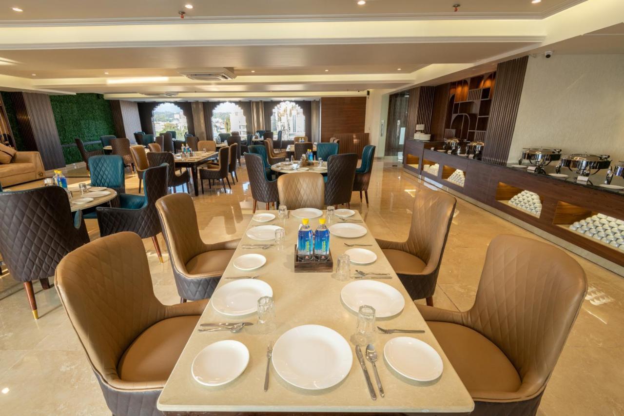 Grand Luxotica By Dls Hotels Dehradun Eksteriør bilde