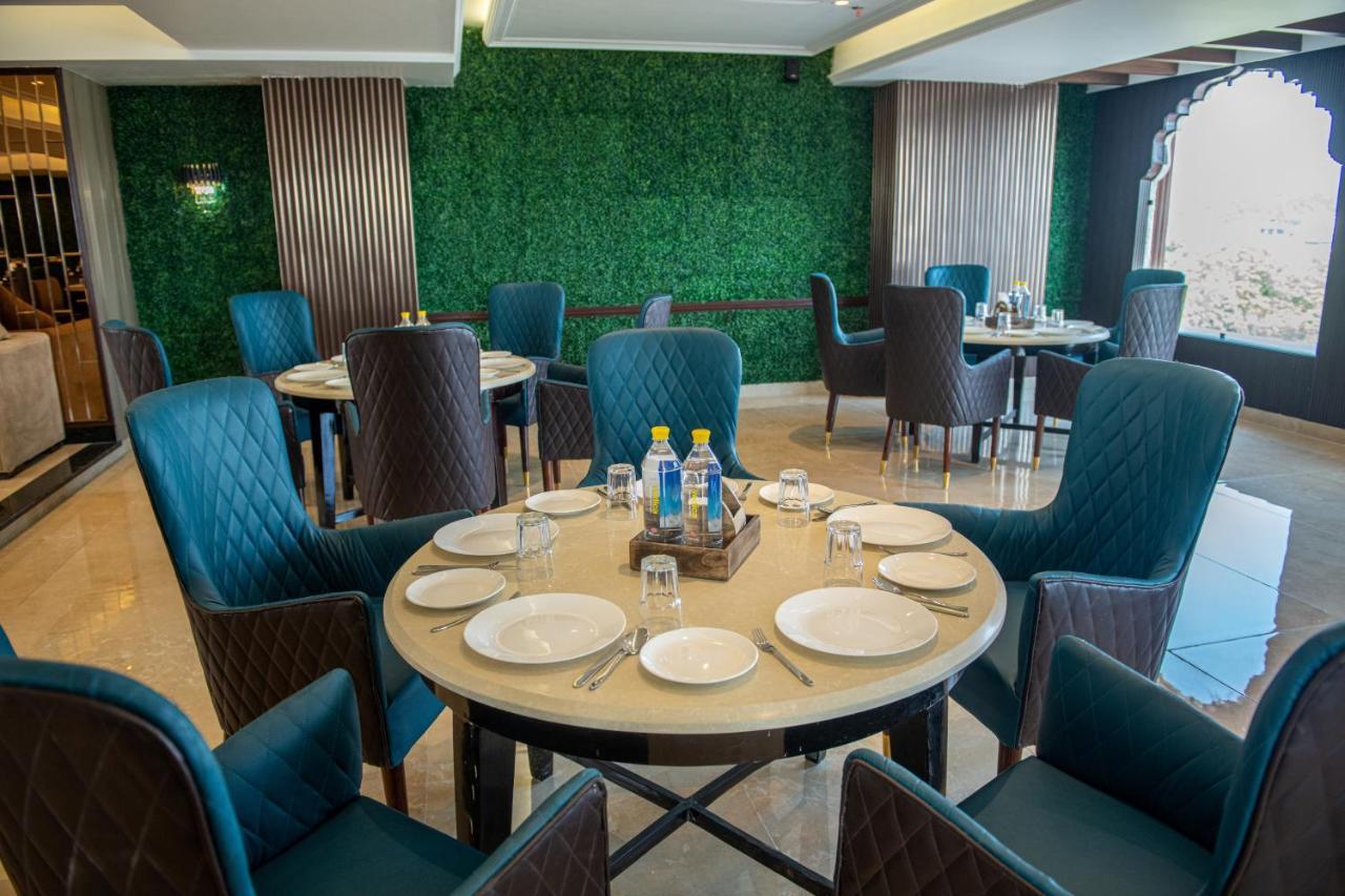 Grand Luxotica By Dls Hotels Dehradun Eksteriør bilde